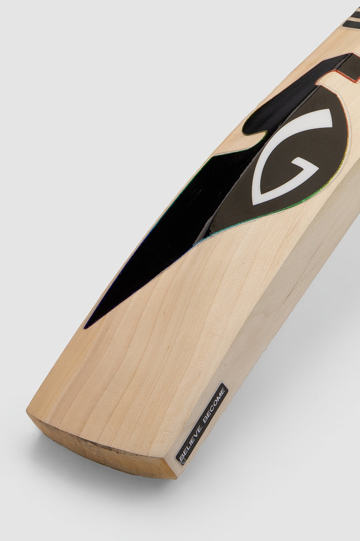 SG HP 33 Classic English Willow Cricket Bat